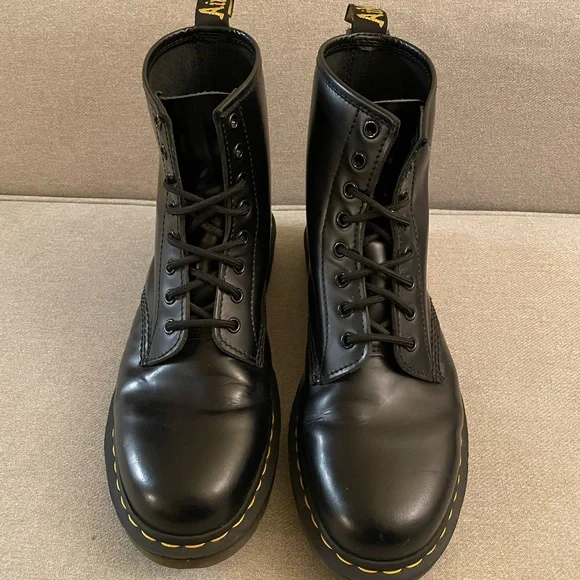 Dr Martens 1460 Black Leather Boot Men Size 10 - Picture 3 of 5